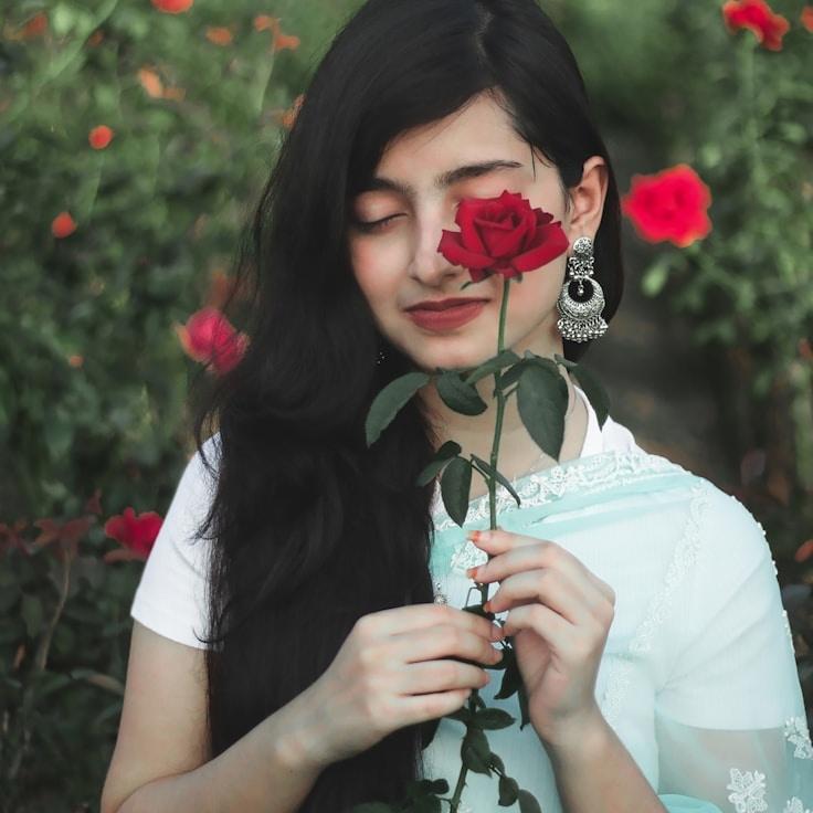 Portrait of Luca Moretti, community mentor and Italian cuisine specialist